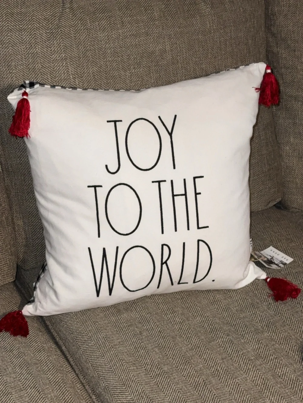 NWT RAE DUNN HTF 20X20 DECORATIVE THROW PILLOW JOY TO THE WORLD CHRISTMAS HOLIDA